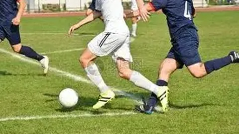 JYP旗下新女团VCHA今日发布首支单曲《全球启航》